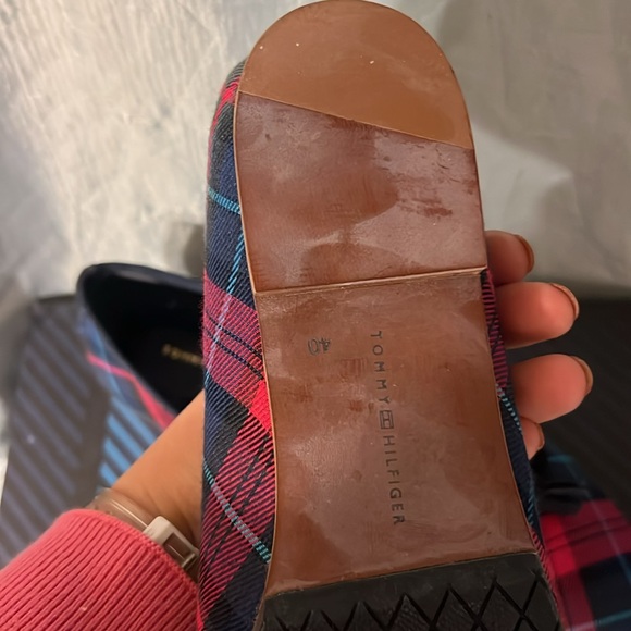 Tommy Hilfiger Plaid Loafers EURO SIZE 40 - Picture 5 of 9